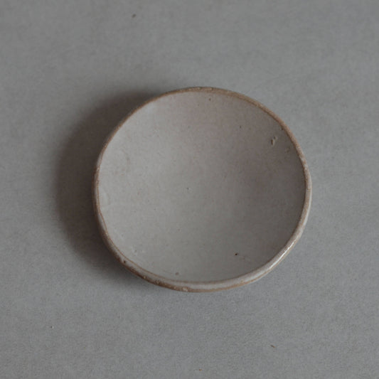 Light Gray Ceramic Incense Holder Plate - Refined Man Of Candles