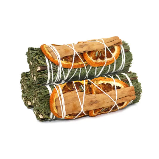 White Sage + Cedar + Orange Slice - Cinnamon - Refined Man Of Candles